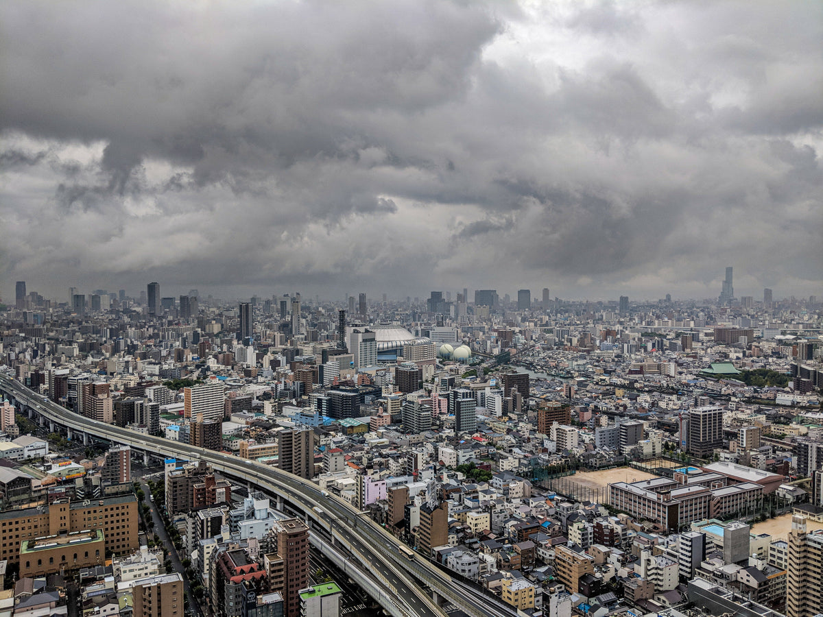 Taifun in Japan: Was du wissen musst, um gut vorbereitet zu reisen