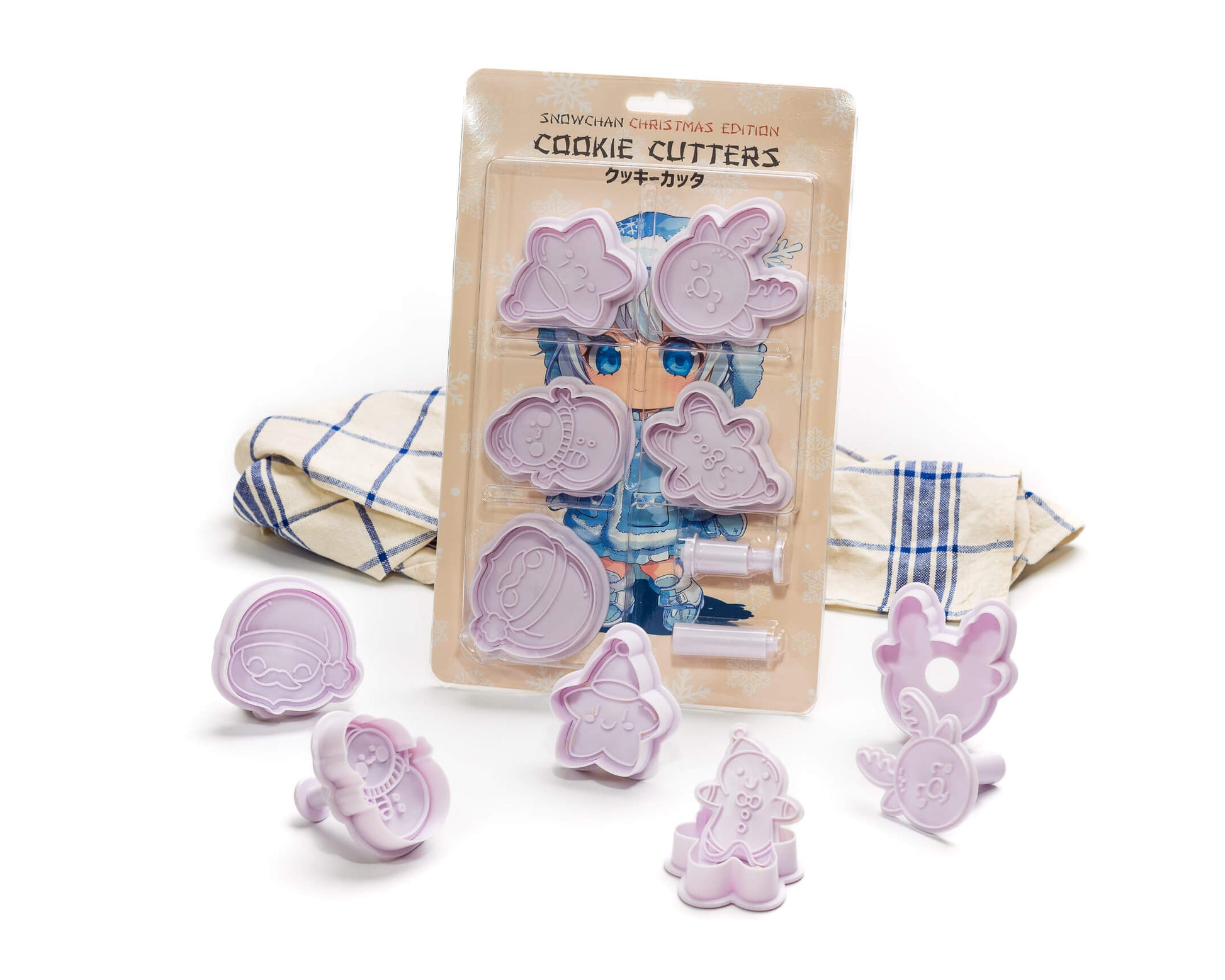 Snowchan Weihnachtsbacken Set mit Ausstechformen – Ideal als Geschenk für Backfans. | Nahaufnahme des kompletten Ausstechformen-Sets auf hellem Untergrund.